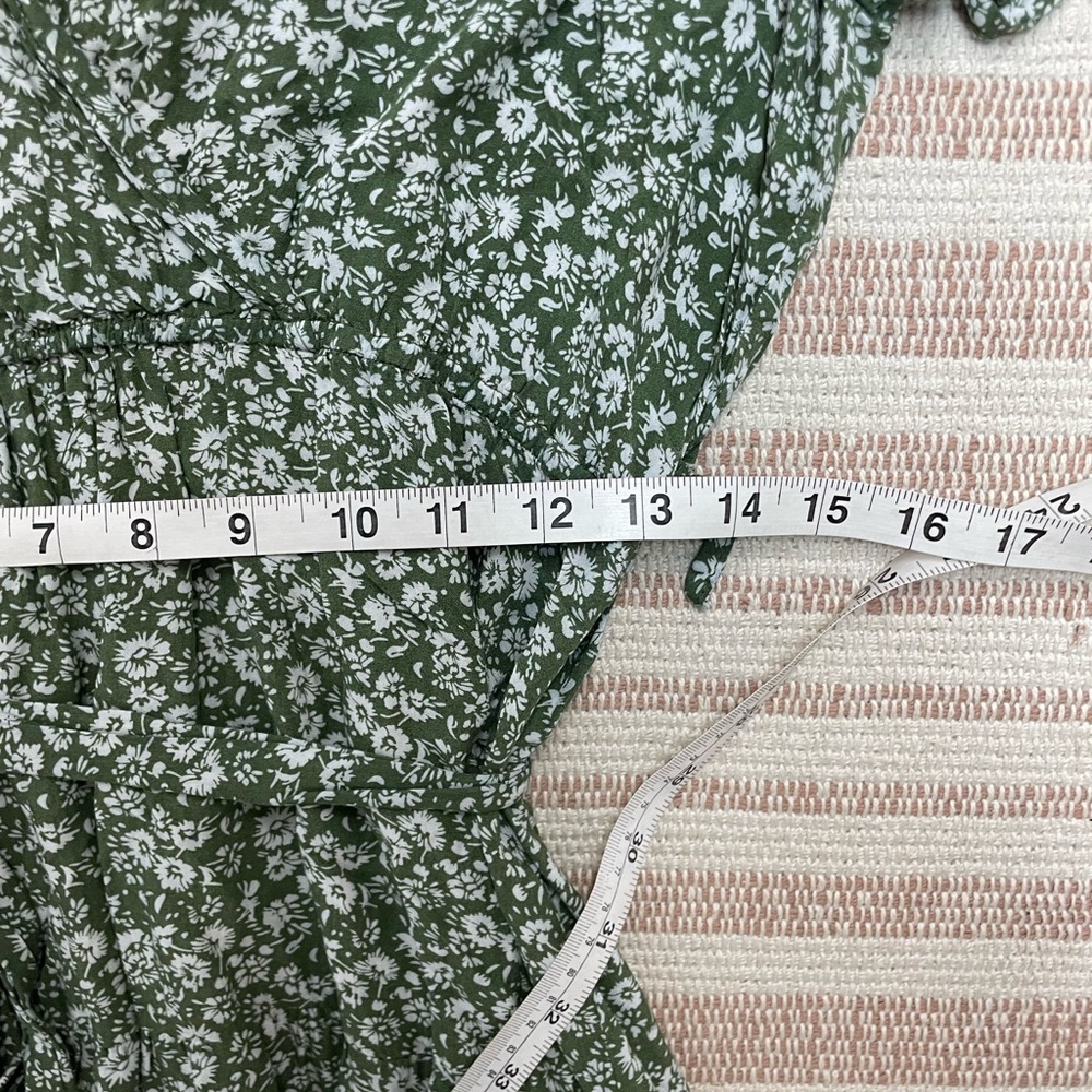 | Simplee | wrap dress. Size XL.* - Picture 9 of 10